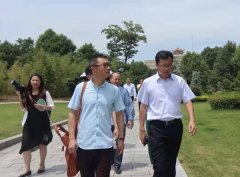 浦东水务和长桥山庄向导考察福寿园和腾博会官网集团