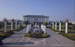 腾博会官网人的一天