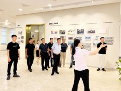 <b>旅行交流，，，，，赋能生长</b>